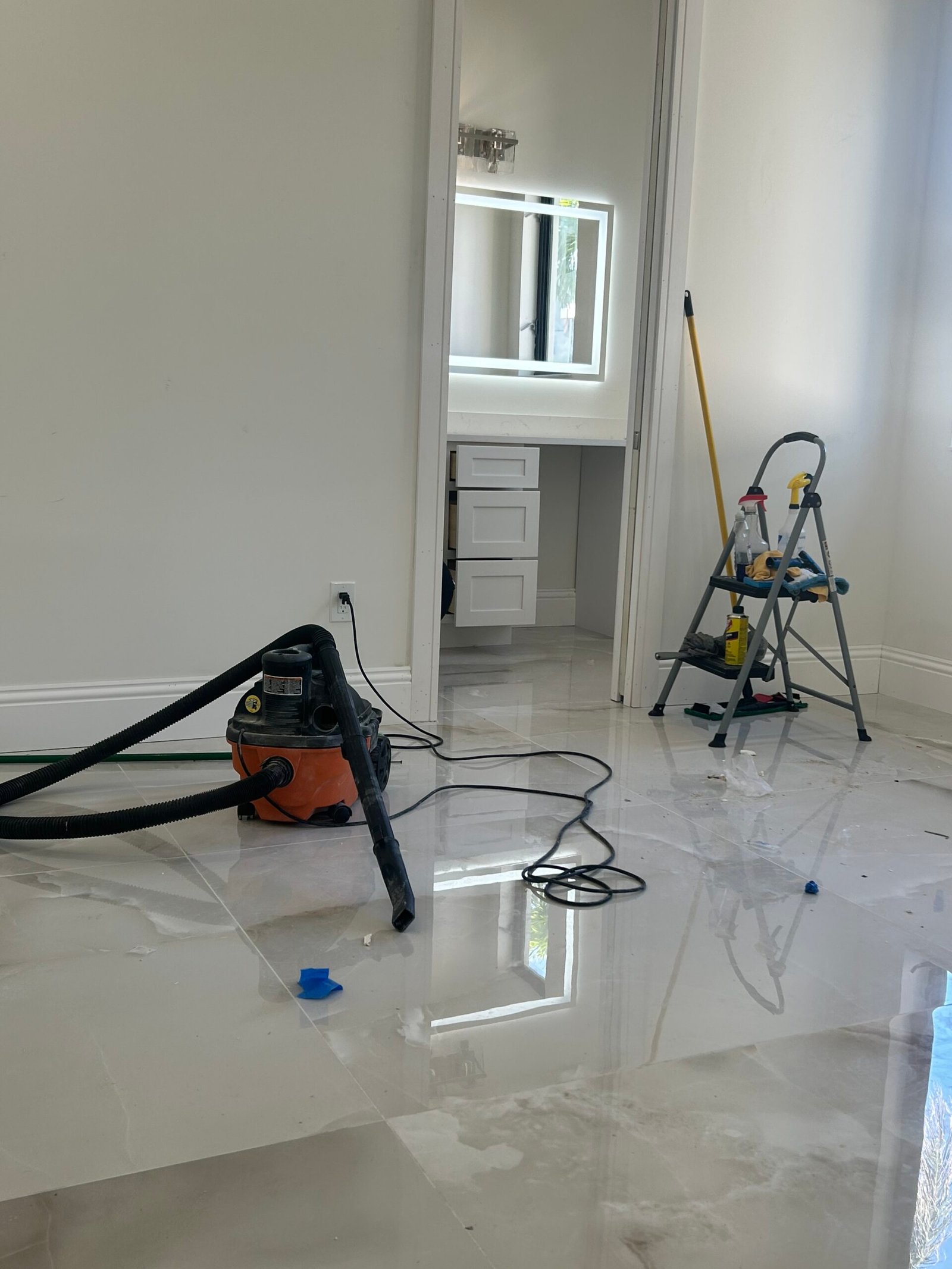 Phase 2: Detailed room-by-room cleaning